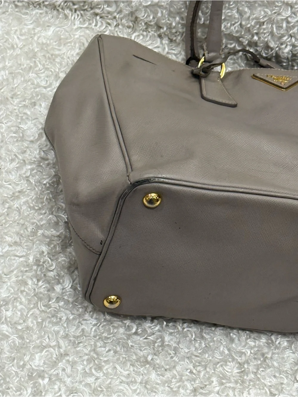 Prada saffiano lux